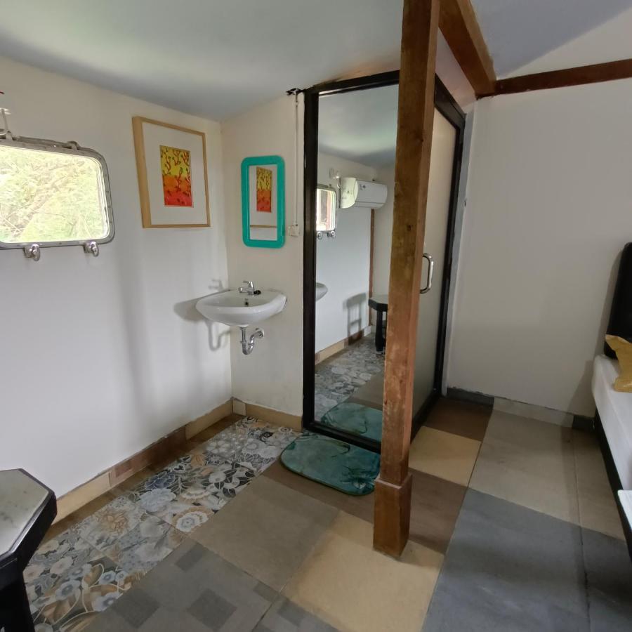 Omah Singo Stay & Resto Yogyakarta Бантул Экстерьер фото