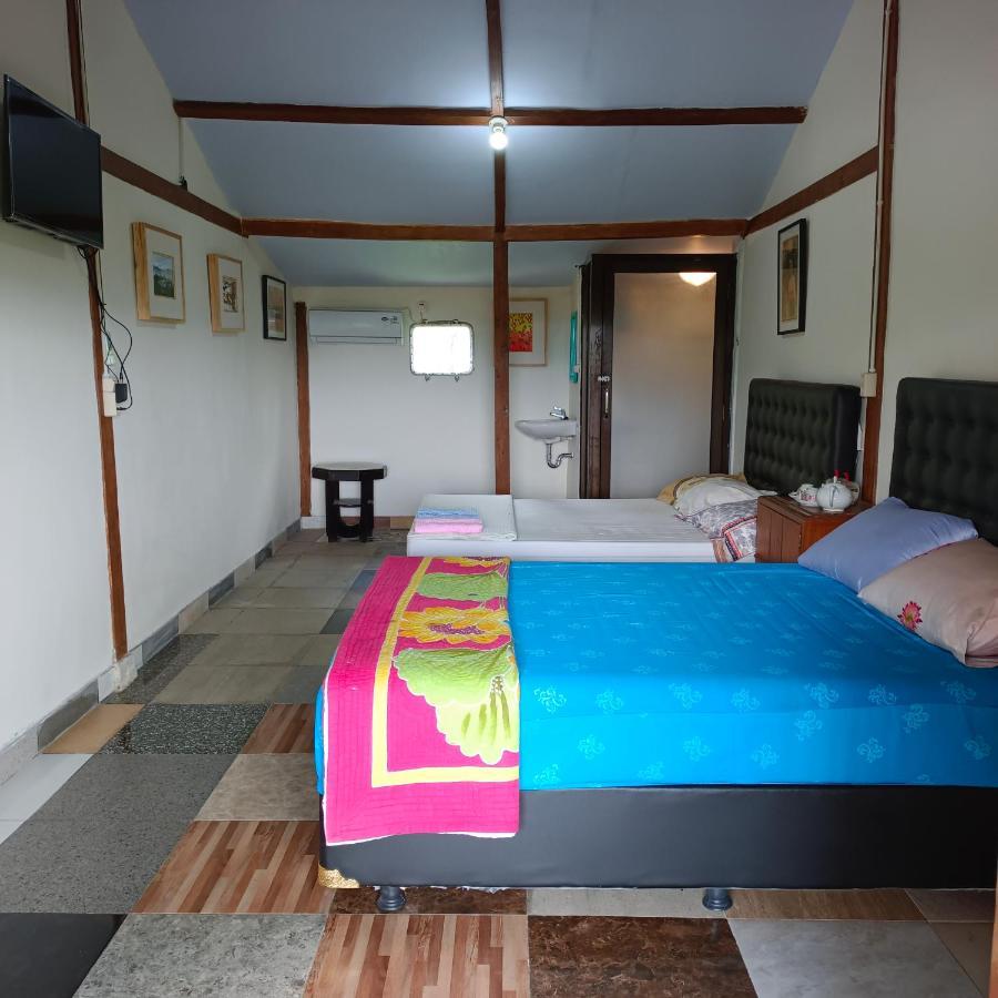 Omah Singo Stay & Resto Yogyakarta Бантул Экстерьер фото
